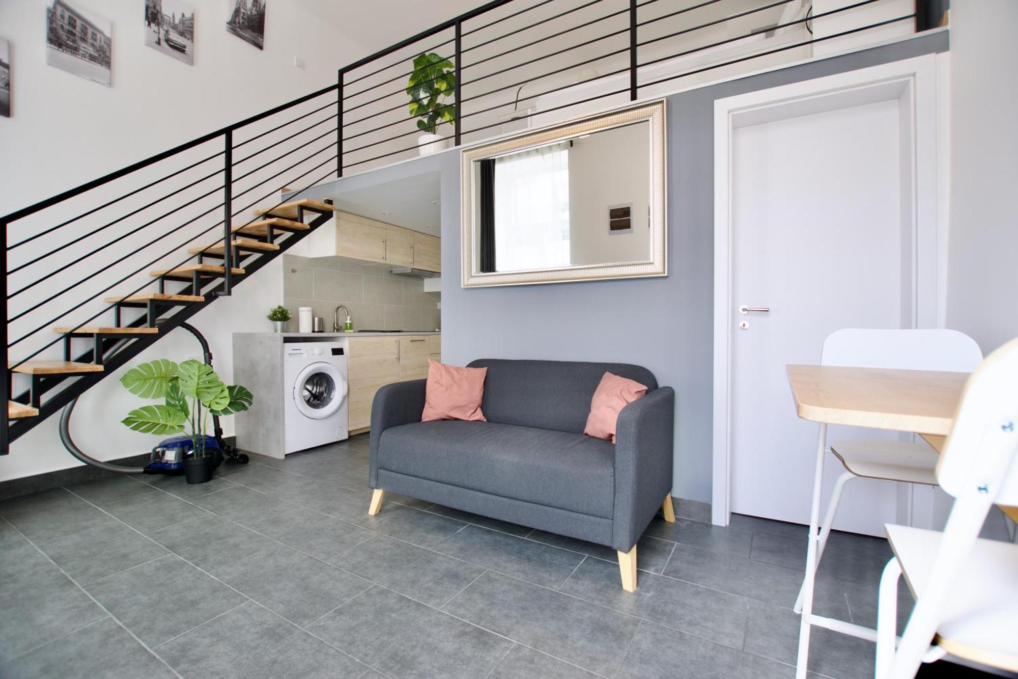 Studio Apartments By Hi5- Cozy Studio Budapest Luaran gambar