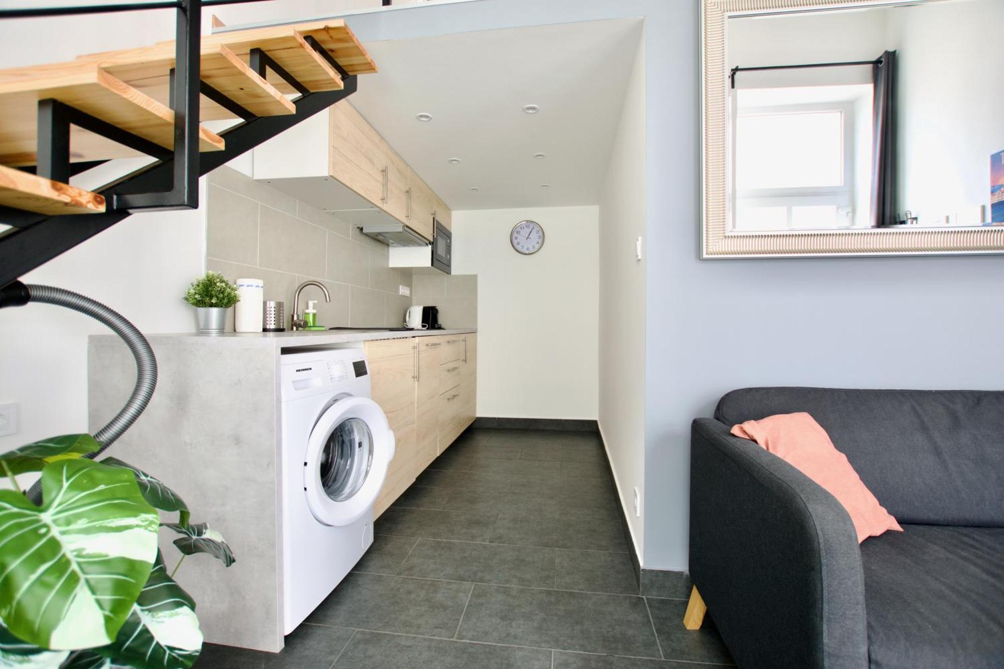 Studio Apartments By Hi5- Cozy Studio Budapest Luaran gambar