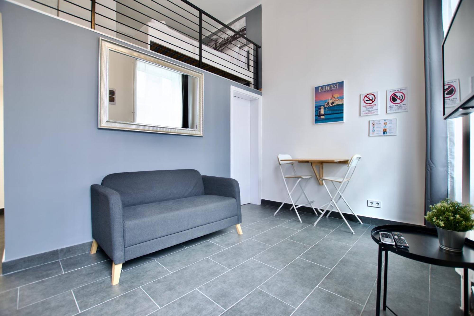 Studio Apartments By Hi5- Cozy Studio Budapest Luaran gambar